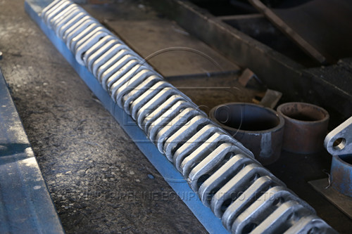 <a href=http://www.xinligd.com target=_blank class=infotextkey>橡膠接頭</a>內(nèi)襯導(dǎo)流筒的作用是什么