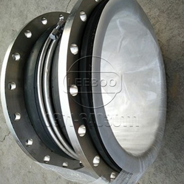 酸堿管道使用襯四氟<a href=http://www.xinligd.com target=_blank class=infotextkey>橡膠接頭</a>產(chǎn)品的特點(diǎn)